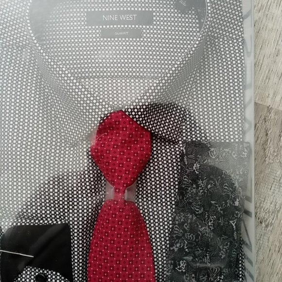 NINE WEST men's dress shirt slim fits.** Firm price. - Picture 4 of 11